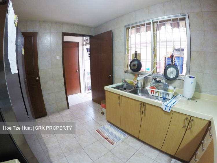 Henley Gardens (D19), Terrace #188064202